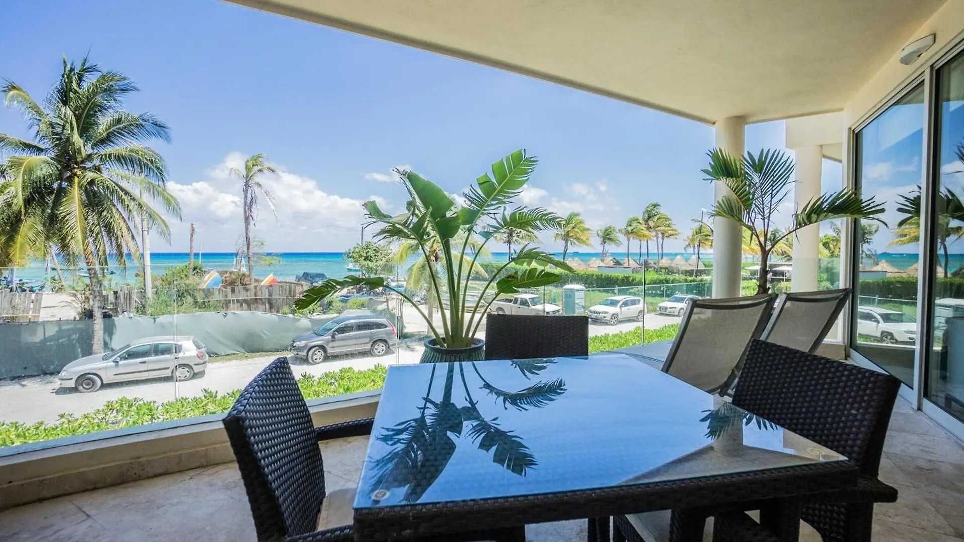 Elements 124 - No Ota Condo Playa del Carmen